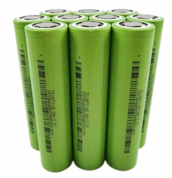 3.2V-15Ah-48Wh-32140-LifePo4-Cylindrical-Rechargeable-Lithium-Battery-Cells CBAK