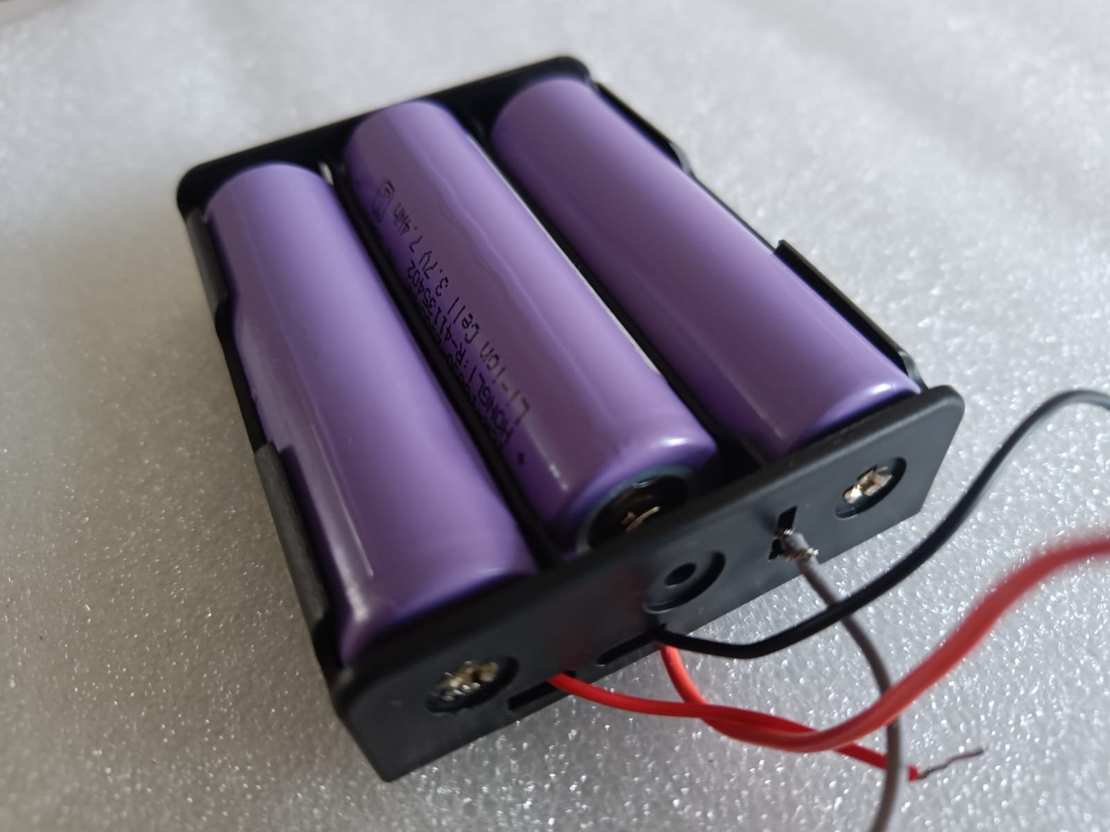 12 Volt Rechargeable Battery 18650 Lithium 12-Volt-Rechargeable-Battery-18650-Lithium